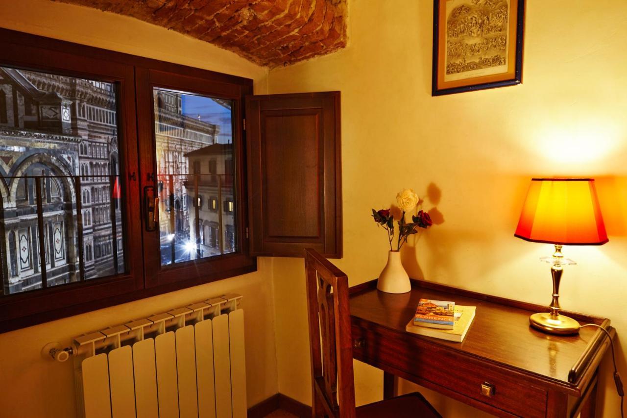 The Flora And Florian - The Feeling Of Touching The Duomo Apartamento